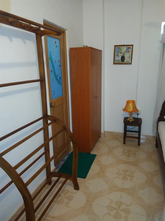 웰리가마 Sun Set Sea Family House B&B 외부 사진