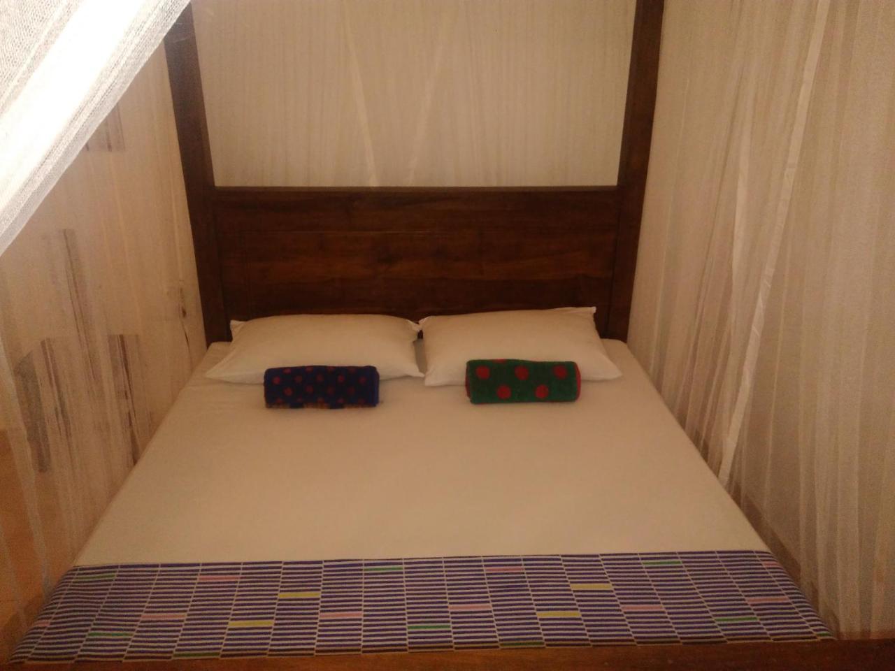 웰리가마 Sun Set Sea Family House B&B 외부 사진